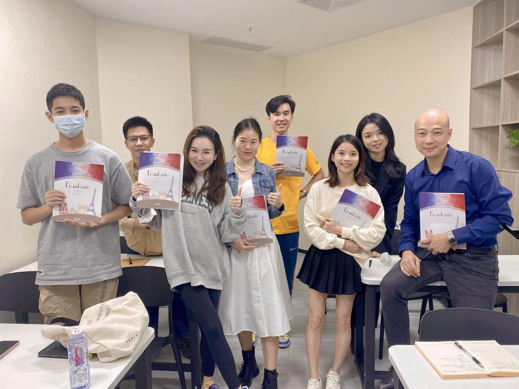 今天的AAA学员与Frantasie教材